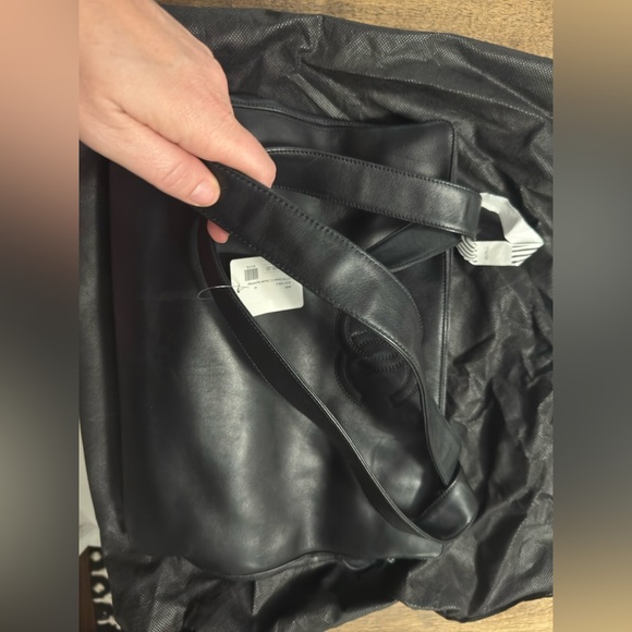 Authentic CHANEL Pre-Loved Luxury Bag - Picture 10 of 14